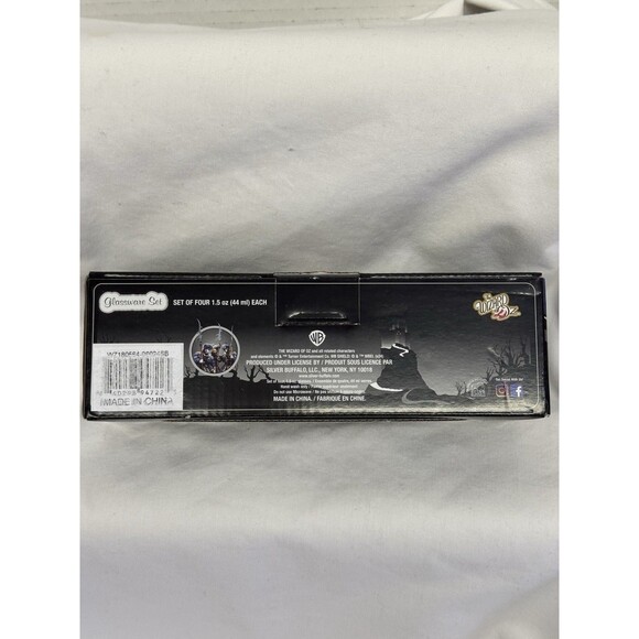 Wizard of Oz Shot Glasses Dorothy Gale, Cowardly Lion, Scarecrow, Tin Man NEW - Picture 2 of 11